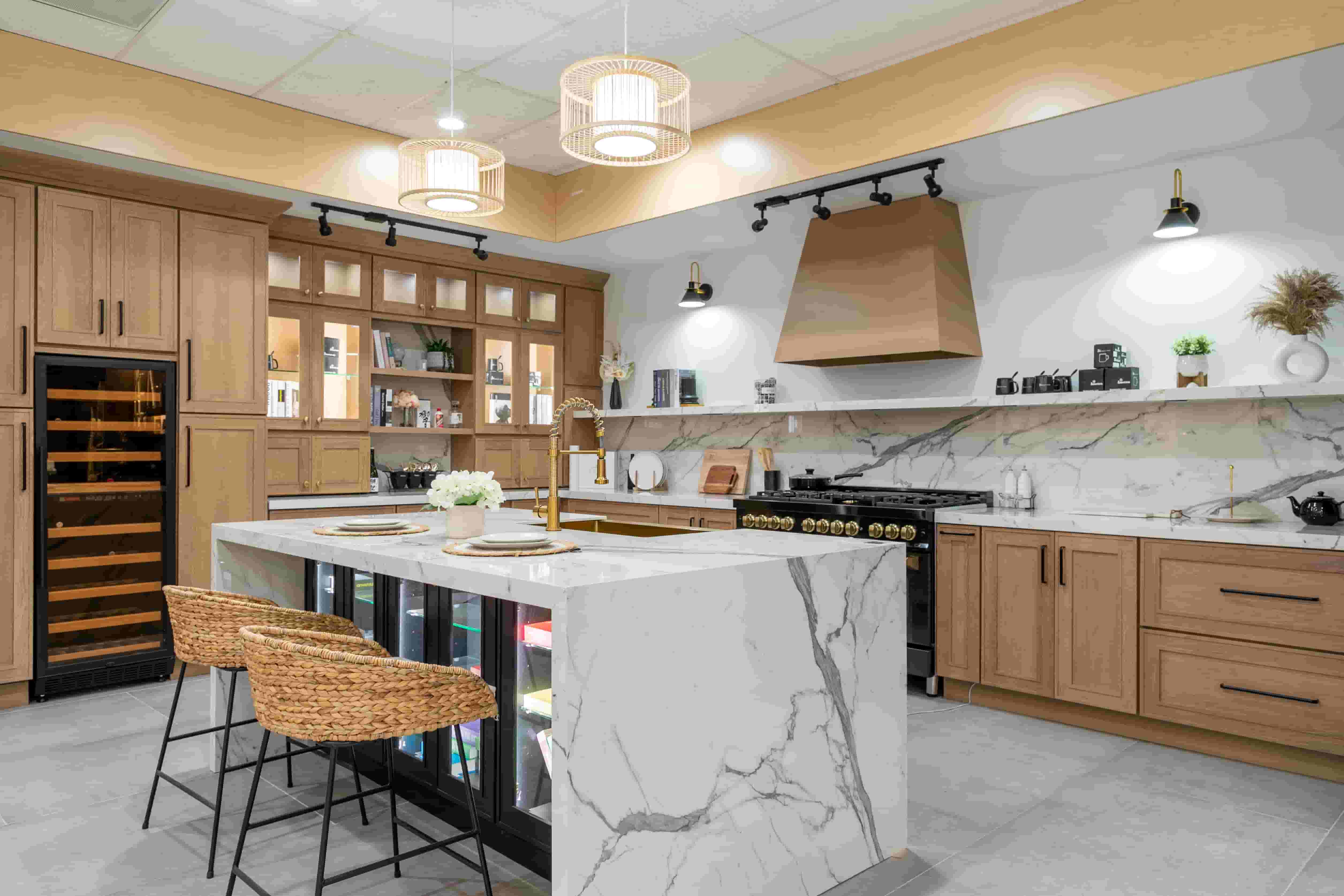 Oak kitchen cabinets color ideas