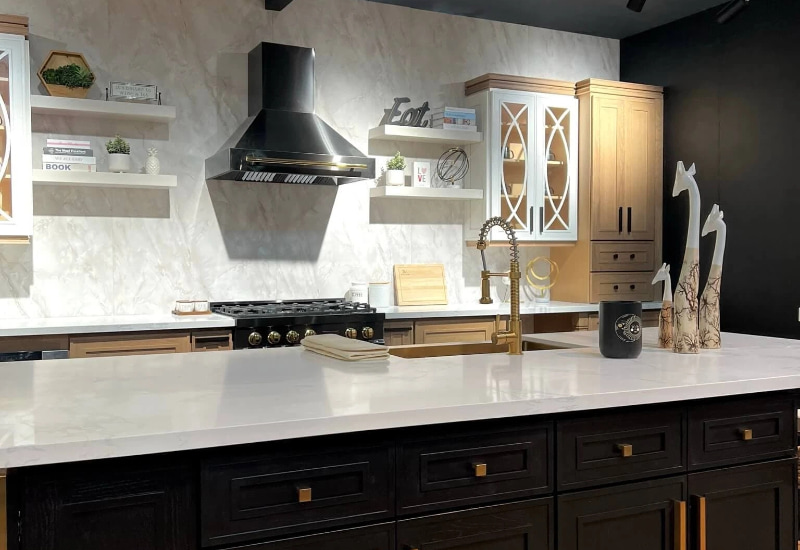 Modern style oak kitchen cabinets