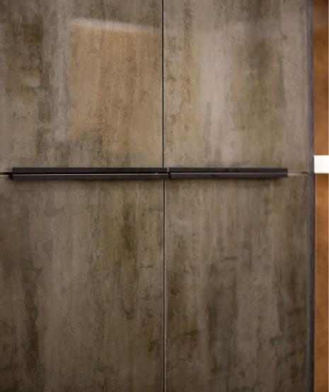 Kitchen Cabinets Covered With Melamine
