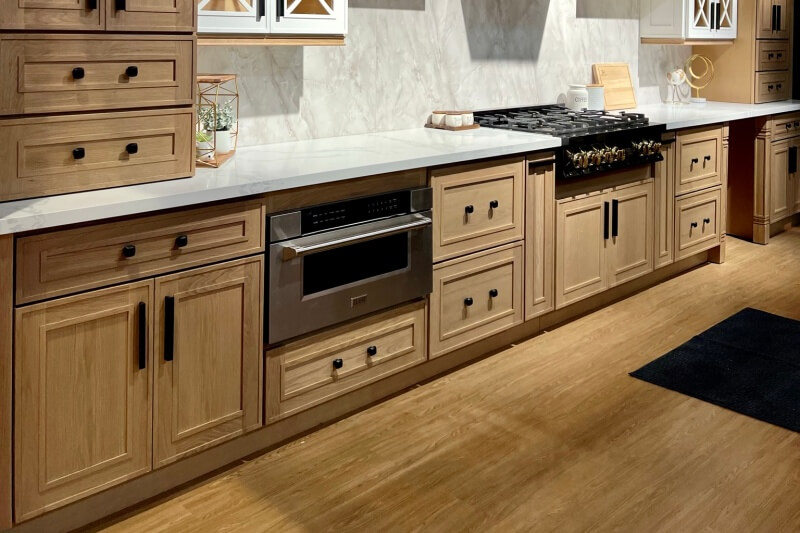 medium oak wood kitchen cabinets