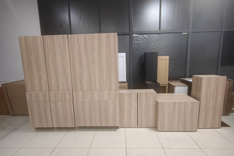 european style frameless cabinets