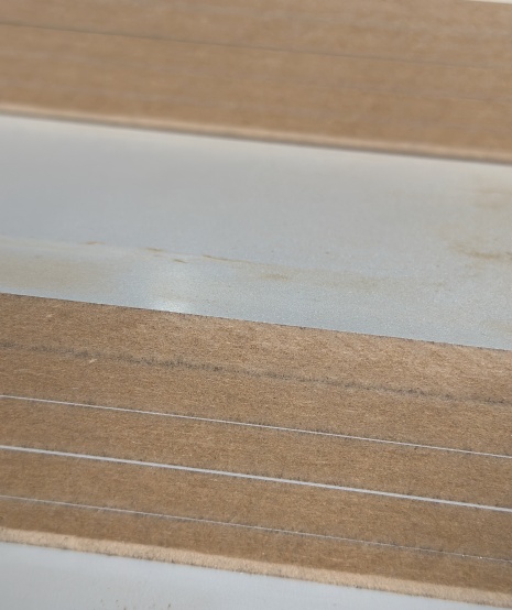 Aesthetic appeal of two-tone cabinets