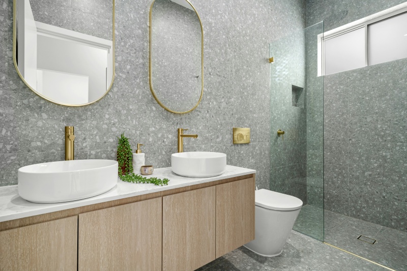 Timeless retro bathroom vanity styles