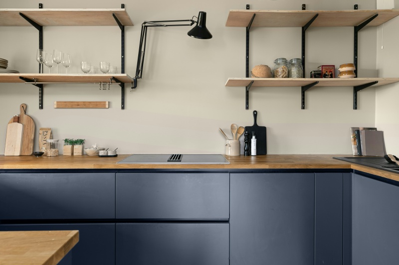 upper cabinets and open shelves