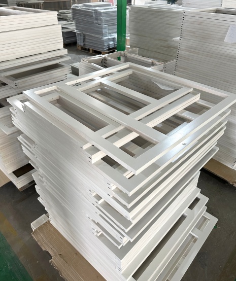 Custom framed kitchen cabinets supplier