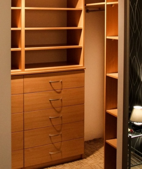 Customizable wood grain bedroom wardrobe