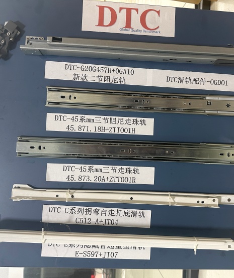 Dark Walnut Stain Kitchen Cabinets