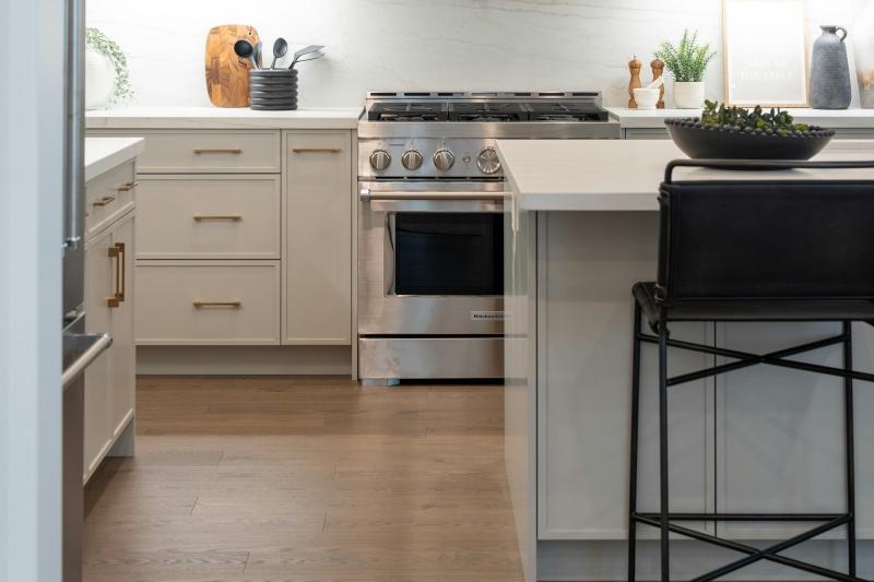 Where to Place Pulls on Slim Shaker Cabinets?