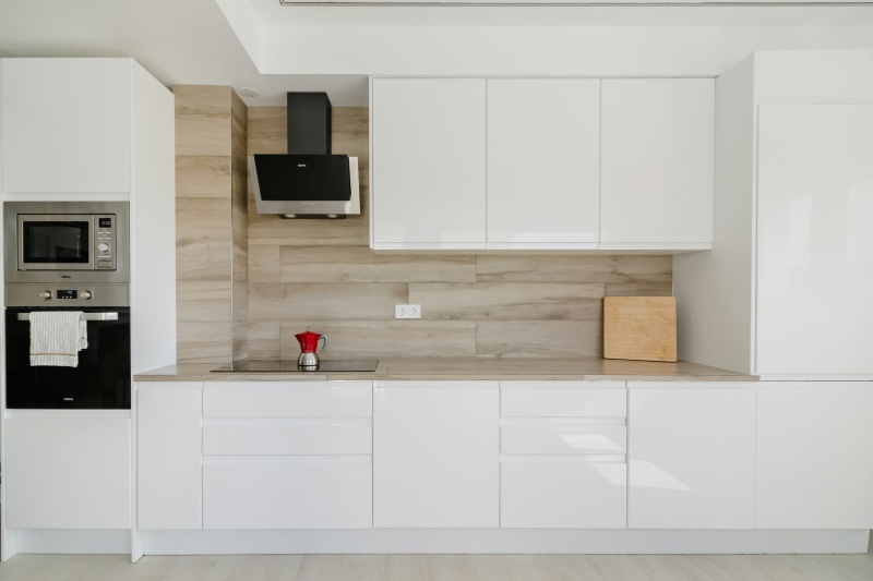 Modern flat-panel cabinets for limited spaces Modern flat-panel cabinets for limited spaces