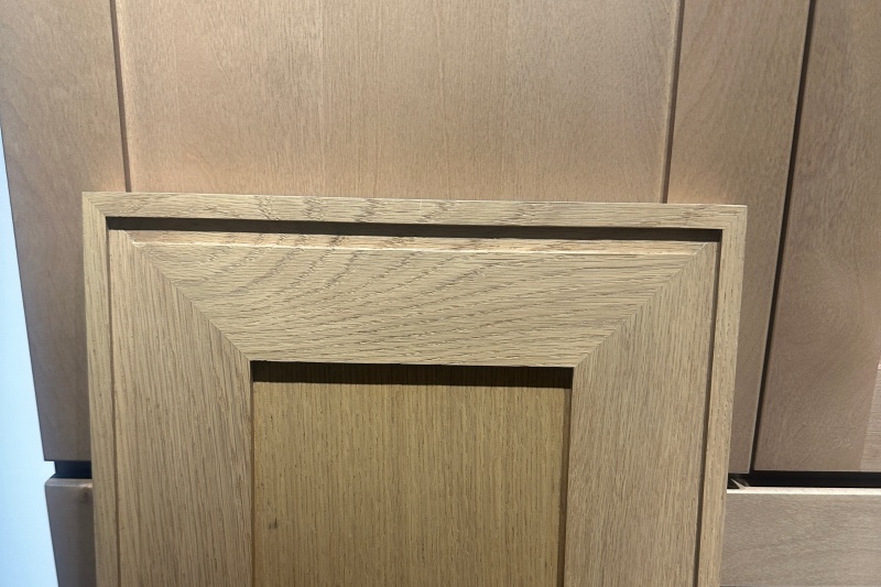 Cost-effective oak wood lookalikes Cost-effective oak wood lookalikes
