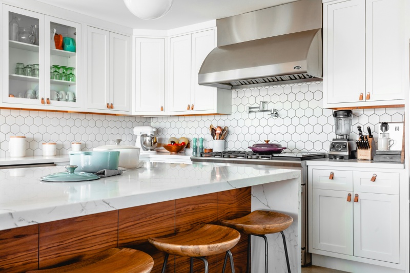 Premium wood cabinetry and quartz materials Premium wood cabinetry and quartz materials