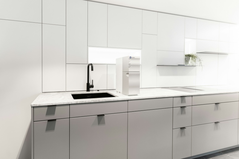 MDF vs solid wood cabinets comparison MDF vs solid wood cabinets comparison