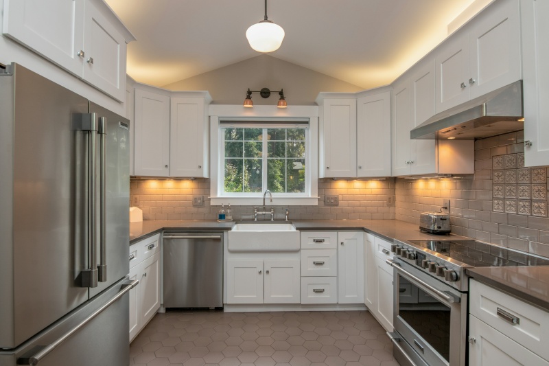 Functional White Kitchen Storage Solutions Functional White Kitchen Storage Solutions