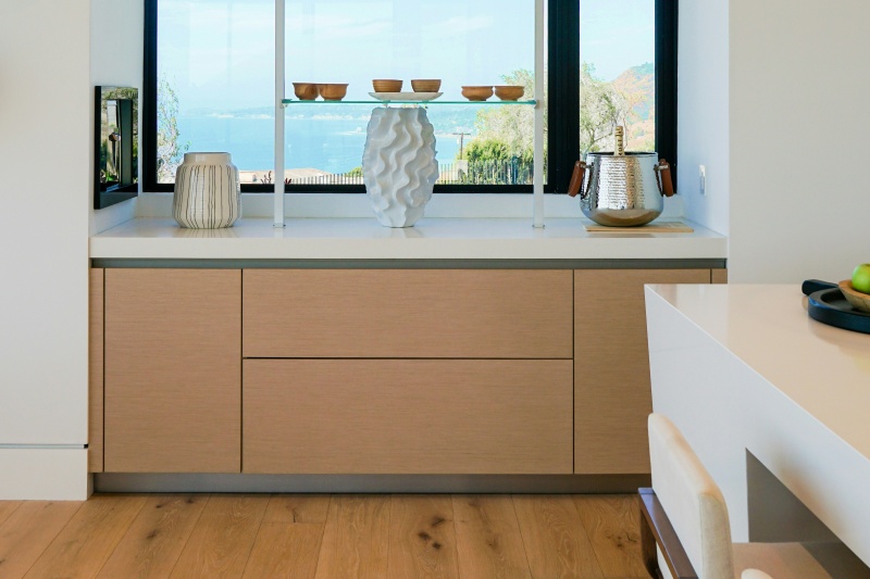 Particle board cabinetry with custom dimensions Particle board cabinetry with custom dimensions
