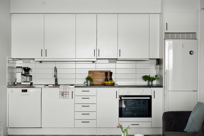 Elegant matte finish MDF cupboards Elegant matte finish MDF cupboards