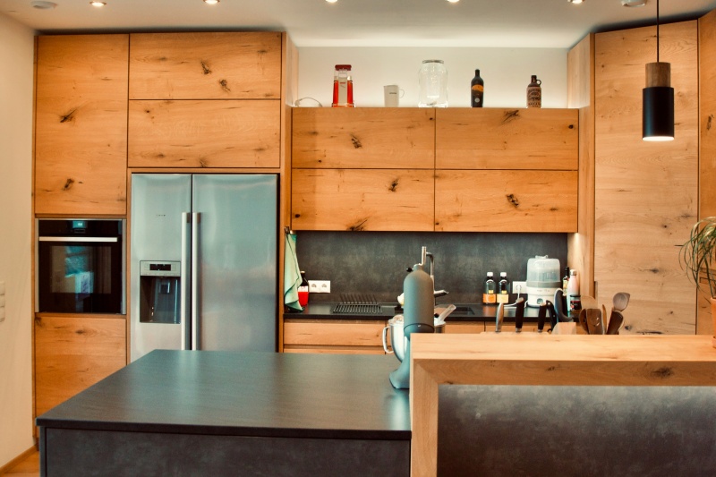 Benefits of Custom Solid Wood Cabinetry