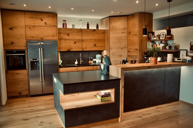 Benefits of Custom Solid Wood Cabinetry Benefits of Custom Solid Wood Cabinetry