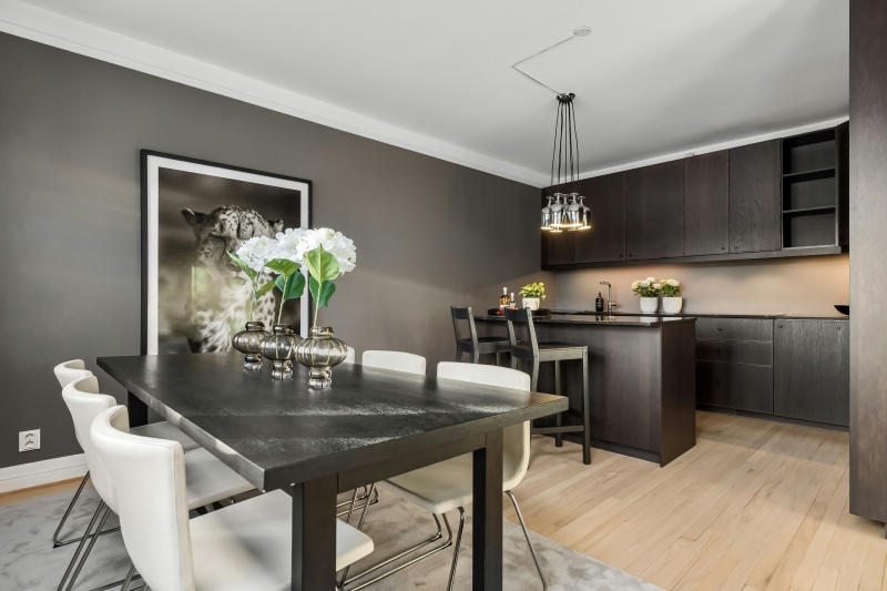 Luxury black oak cabinet craftsmanship Luxury black oak cabinet craftsmanship