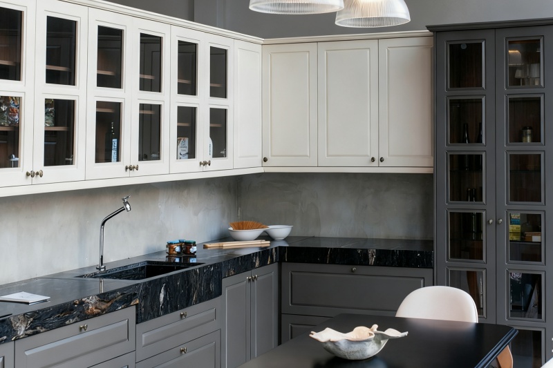 What Cabinet Color Goes Best With Black Countertops?
