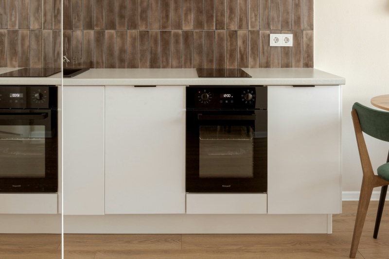 Modern commercial kitchen cabinet design Modern commercial kitchen cabinet design