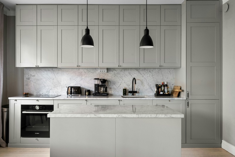 Affordable knob hardware for Shaker cabinets