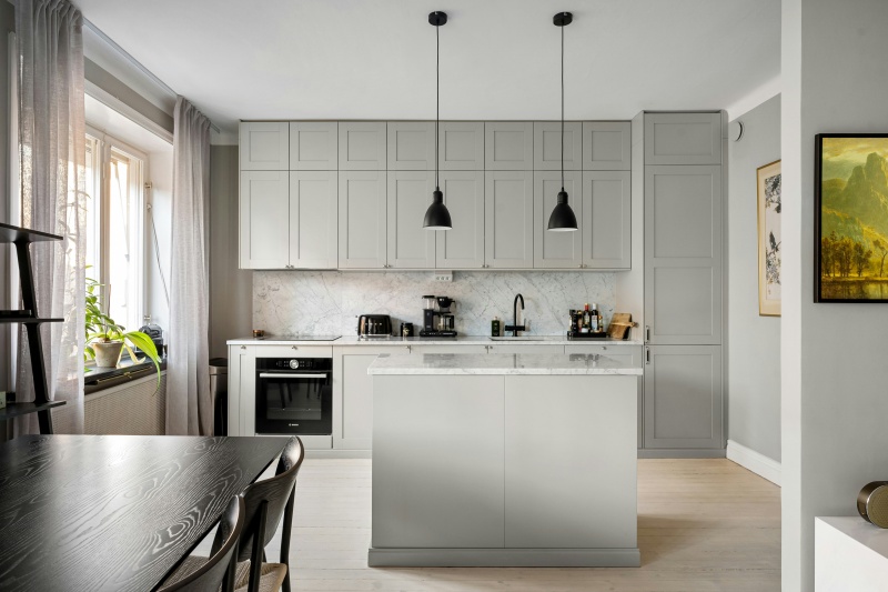 Timeless Shaker cabinet styles with knobs Timeless Shaker cabinet styles with knobs