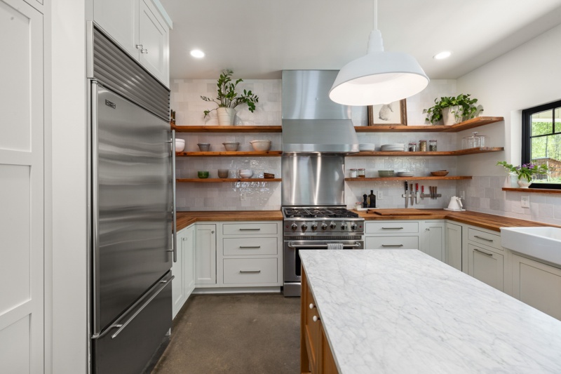 Custom inset cabinet finishes and materials Custom inset cabinet finishes and materials